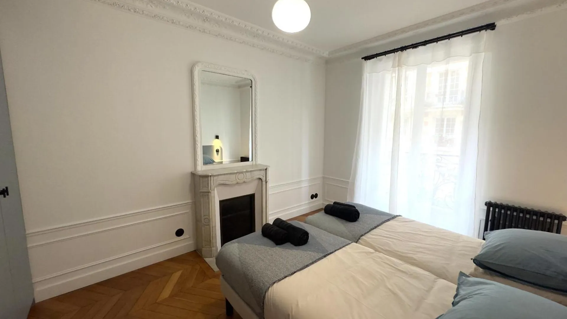 Ferienwohnung Parisian Luxury Style - Heart Of Montparnasse Frankreich