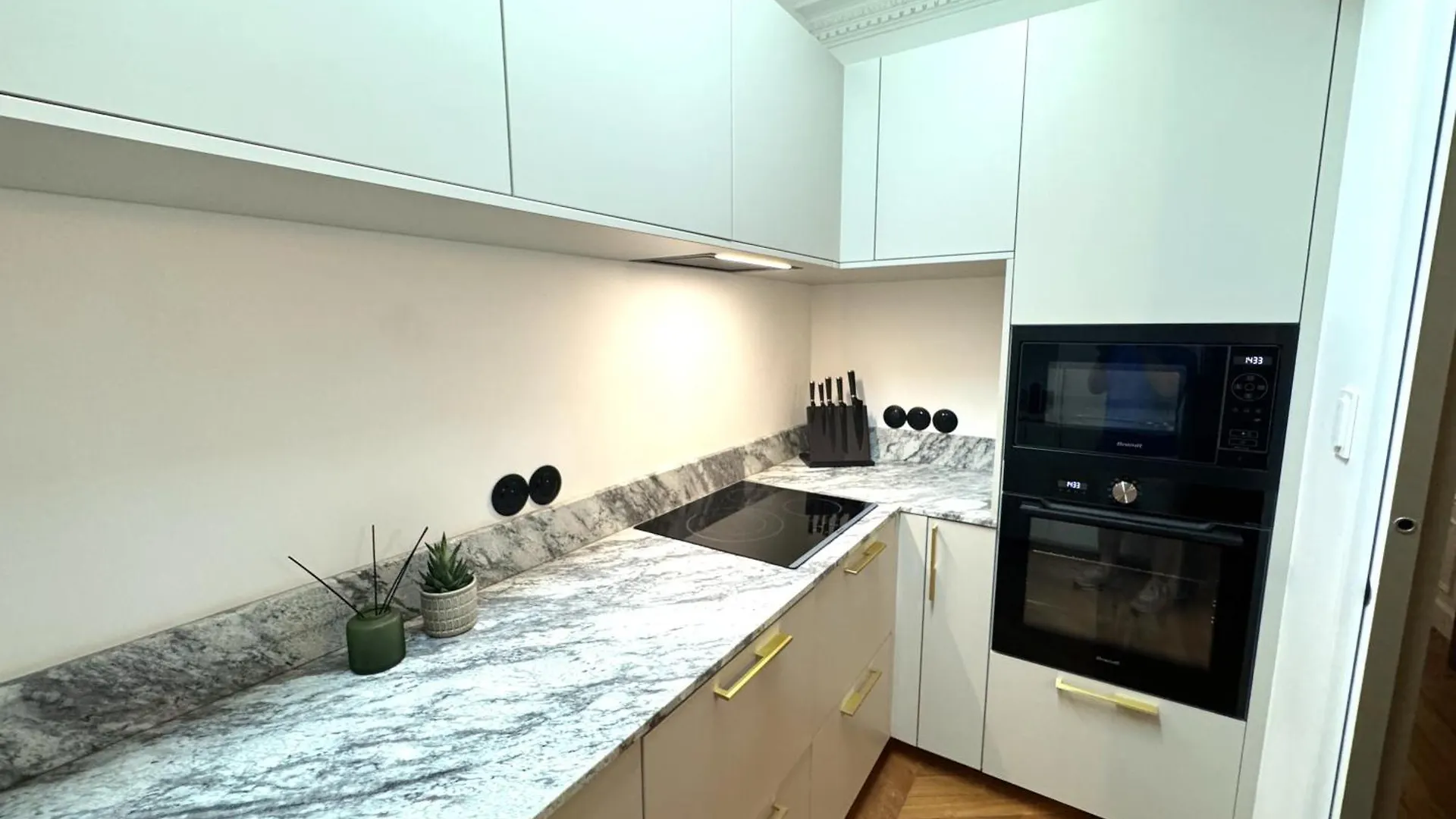Ferienwohnung Parisian Luxury Style - Heart Of Montparnasse Apartment