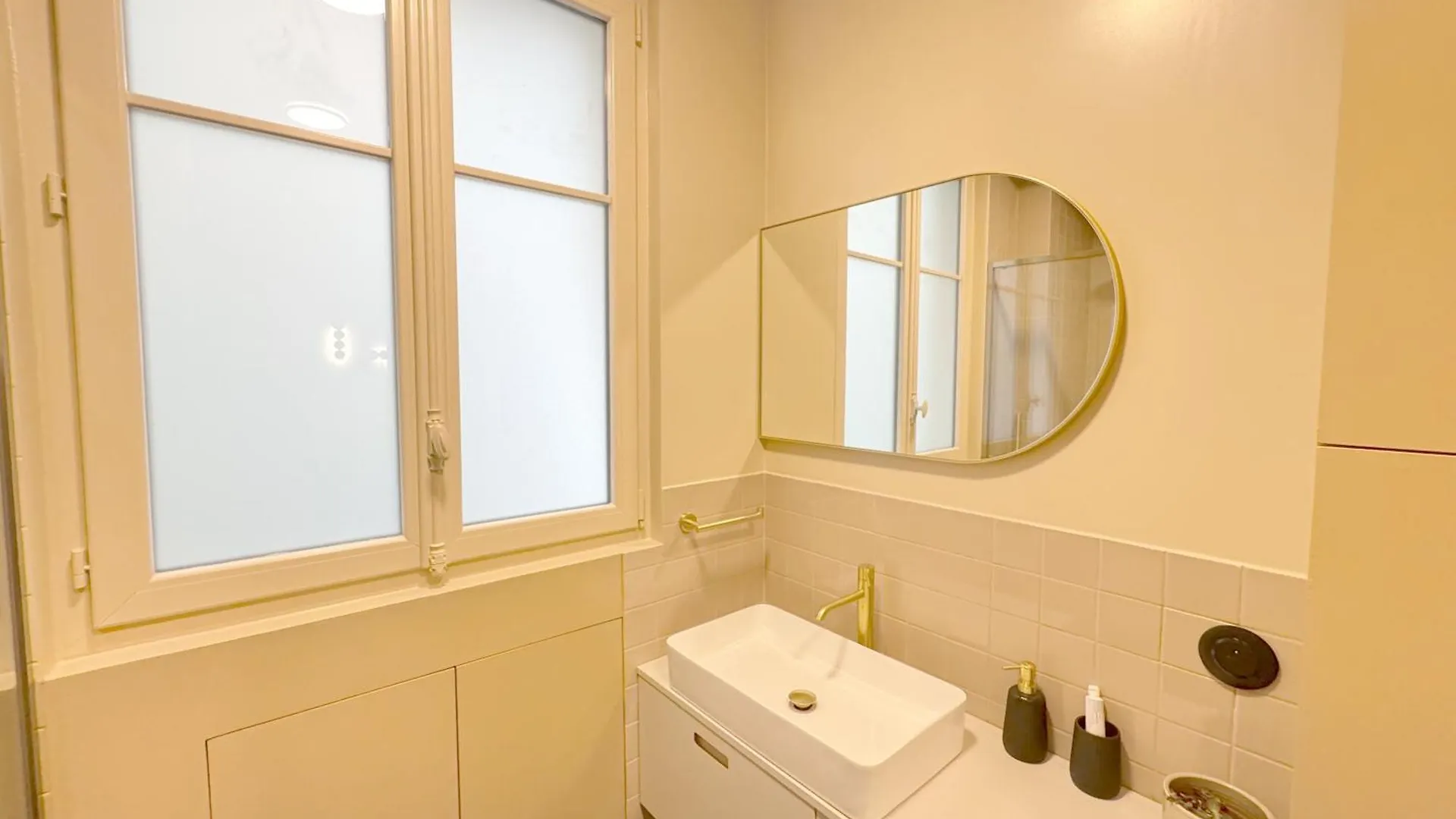 Ferienwohnung Parisian Luxury Style - Heart Of Montparnasse Apartment
